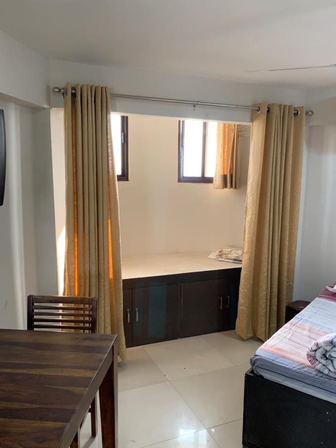 Kamil'S Studio Apartment لاكناو المظهر الخارجي الصورة