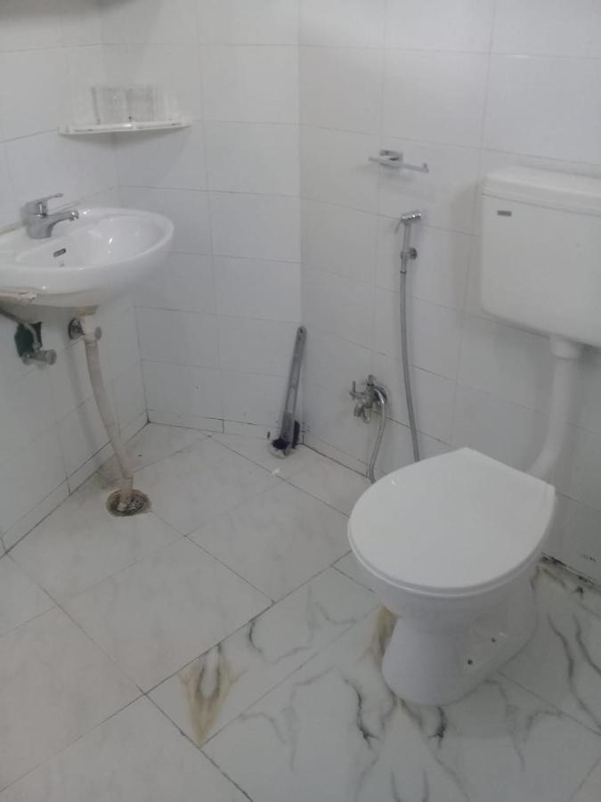 Kamil'S Studio Apartment لاكناو المظهر الخارجي الصورة